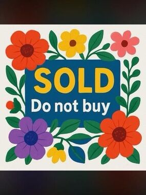 Torre & Tagus Collection Modern Green Swirl Vases Glass Vases Rare Vintage